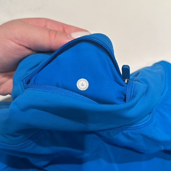 Lululemon high rise Align - Picture 3 of 4